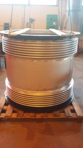 Expansion joint for ship exhaust system